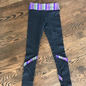 Full length colorful and comfy lululemon legging!